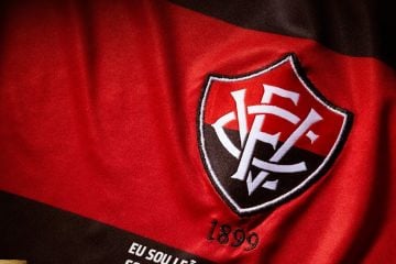 Vitória 121 anos: confira a lista de títulos do Leão na história