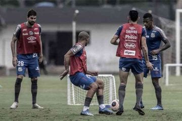 Santos faz venda simbólica de ingressos; dinheiro será revertido para a base