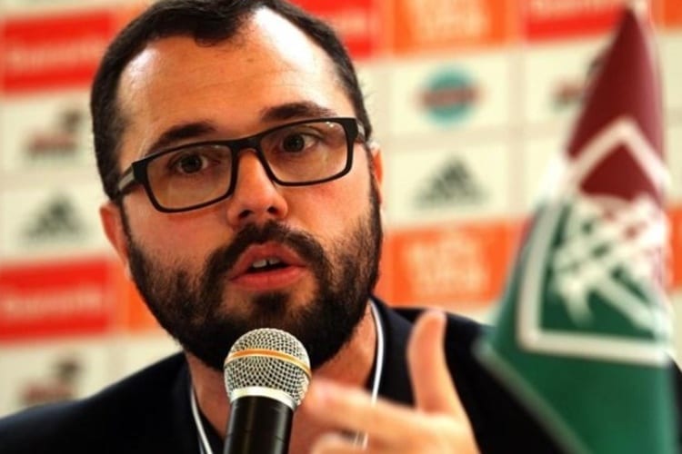 Presidente do Fluminense fala sobre pressão da Ferj
