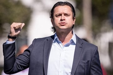 Cobrado nas redes sociais, presidente justifica permanências de Benecy e Renê Salviano no Cruzeiro: ‘Nossas análises são técnicas’