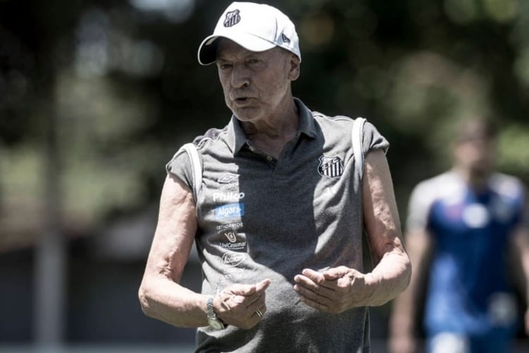 Jesualdo, do Santos, sobre a volta do futebol: ‘Ainda não vemos a luz no fundo do túnel’