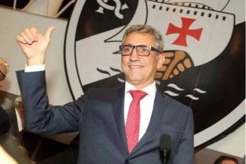 Diretoria do Vasco quita um mês de salários do elenco