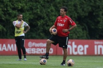 Antes da paralisação, São Paulo era quem mais finalizava e trocava passes no Paulistão