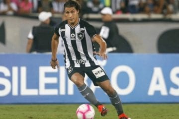Botafogo terá reunião com Corinthians por Marcinho
