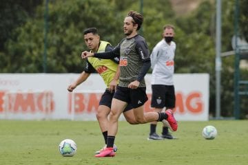 Hyoran comenta trabalho de Sampaoli no Atlético e destaca competitividade com chegada de reforços: ‘Buscam um grupo forte’