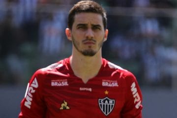 Clube formador cobra Bragantino por goleiro Cleiton, mas paulistas culpam Atlético