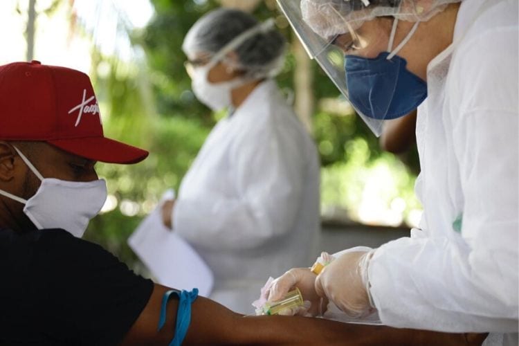 Soma dos testes da Covid-19 realizados nos clubes aponta taxa de infecção de 16%