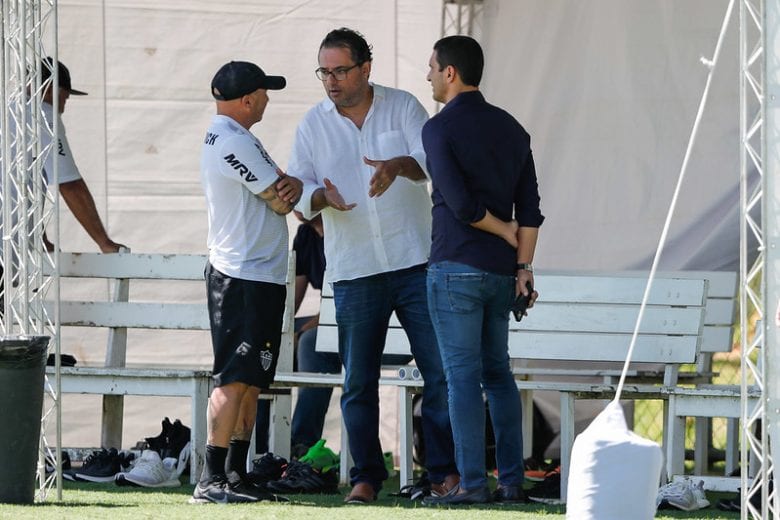 Gênios fortes no Atlético: Sette Câmara dá detalhes de convívio com Sampaoli e exalta papel de Mattos
