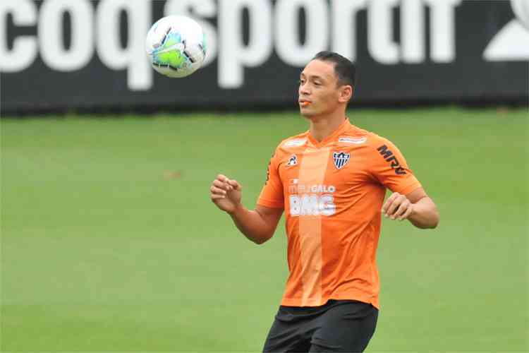 Parcelamento de dívida milionária trava rescisão de Ricardo Oliveira com o Atlético