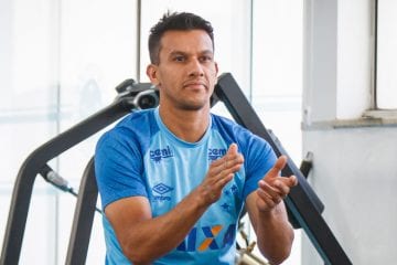 Ex-diretor lembra que tentou convencer Henrique a permanecer no Cruzeiro em janeiro