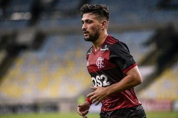 Cruzeiro obtém prazo na Justiça para desbloquear dinheiro de venda de Arrascaeta ao Flamengo