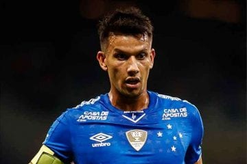 Cruzeiro diz que Henrique teve apenas ferimentos leves em acidente de carro
