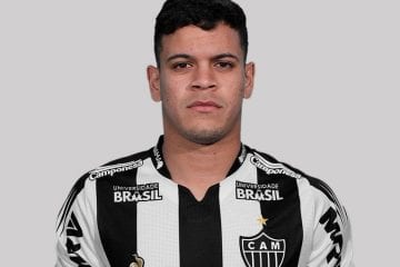 Atlético rescinde contrato com lateral-esquerdo Hulk