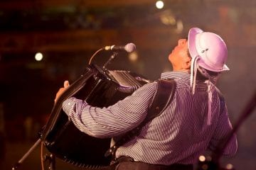 Tradicionais festas de São João se reinventam no mundo online