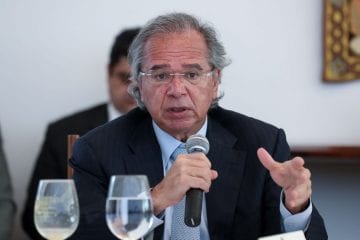 União pode quebrar se forem criados novos fundos, diz Guedes