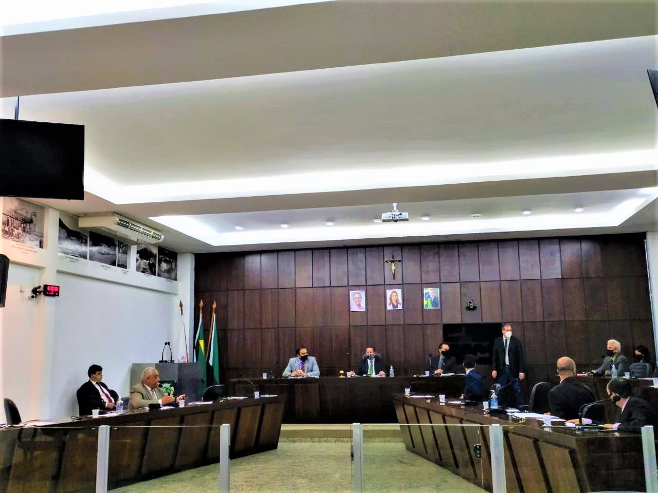 Câmara de Monlevade funciona em novo horário na próxima semana