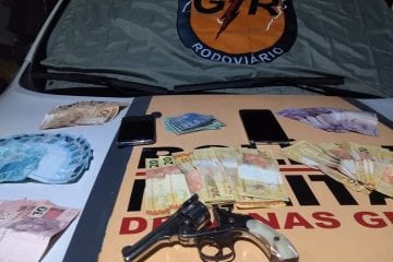 Polícia Rodoviária detém dupla com revólver durante operação no Chapada