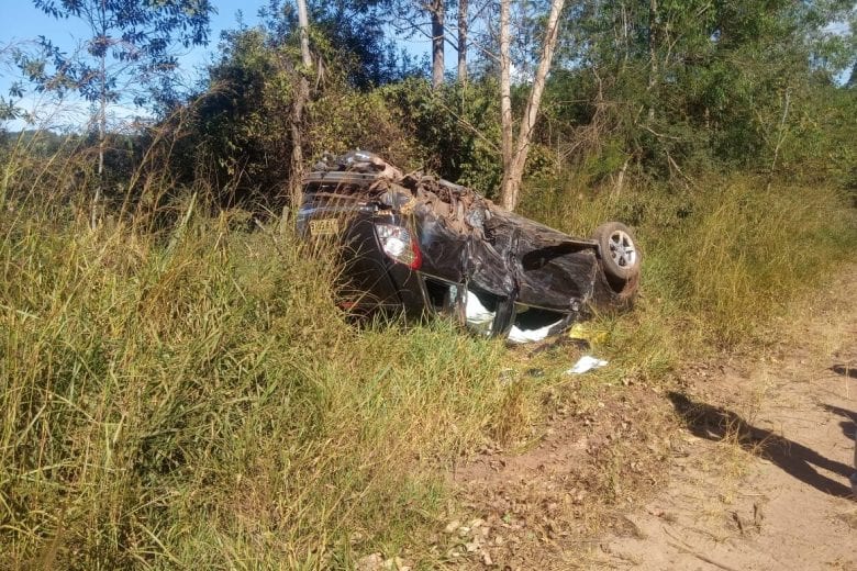 Acidente deixa uma vítima fatal e quatro feridos na MG-129