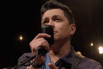 Gabriel protagoniza mais uma live hoje e confirma as participações especiais