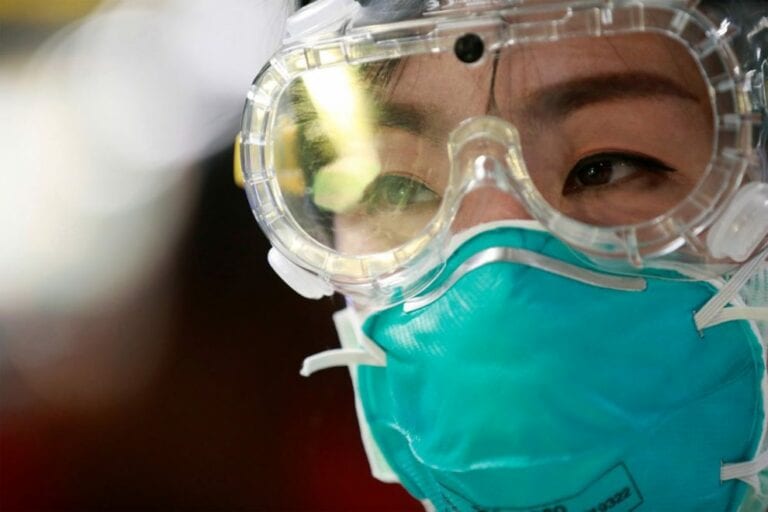 Covid-19: Brasil permanece como 13º em ranking de mortes por milhão de habitantes