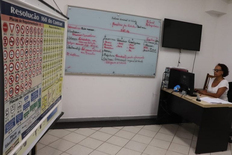 Decreto autoriza reabertura de autoescolas em Itabira