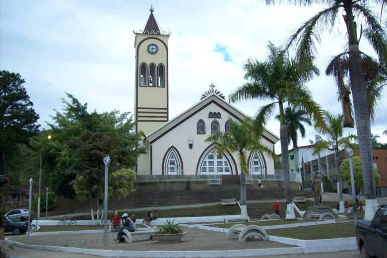 Dionísio tem carnaval cancelado após fortes chuvas