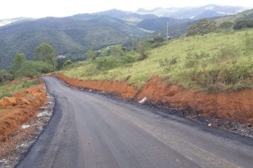 Estradas da zona rural de Itabira começam a receber pavimentação