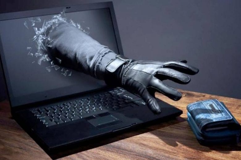 Como evitar golpes na hora de buscar um empréstimo pela internet
