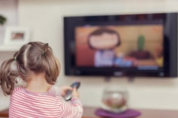 Dicas para estimular o ensino de inglês para crianças enquanto as aulas não retornam