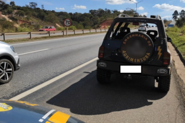 Motorista tenta subornar policiais rodoviários com R$ 100 e acaba preso