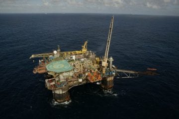 Excedente de óleo do pré-sal chega a 74% na produção de outubro