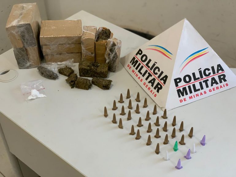 Polícia Militar apreende grande quantidade de drogas em condomínio de Itabira