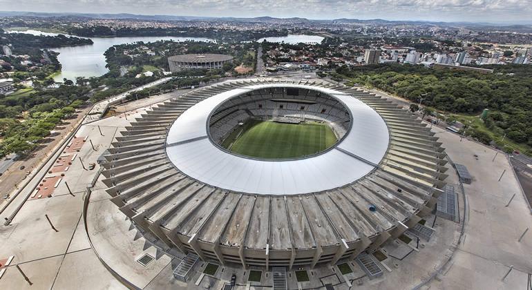 Secretaria de Saúde avalia proposta para retorno do Campeonato Mineiro