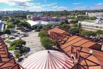 Dezenove universidades e institutos federais marcam greve a partir de segunda-feira