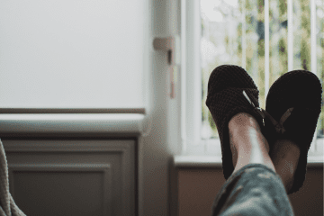 Como relaxar na quarentena de acordo com seu signo