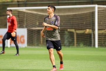 Savarino elogia companheiros do Atlético e revela ajuda no processo de adaptação