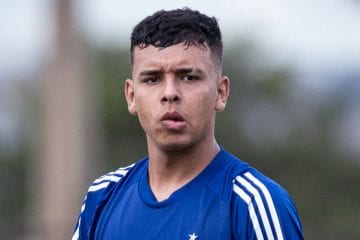 Vinícius Popó passa por cirurgia e desfalcará treinos do Cruzeiro nas próximas três semanas