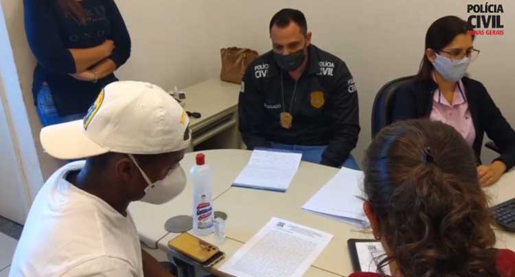 Festa em condomínio: Cazares, do Atlético, se antecipa e presta depoimento à Polícia Civil