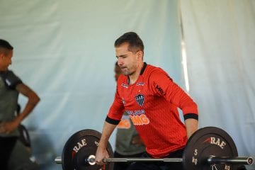 Victor destaca contratações e vê Atlético mais forte para o Brasileiro
