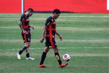 Após perder pra o Santa, Hernane diz que Sport foi eliminado por tropeços no início do PE