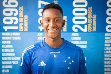 Palmeiras solicita ao Cruzeiro a liberação do atacante Iván Angulo