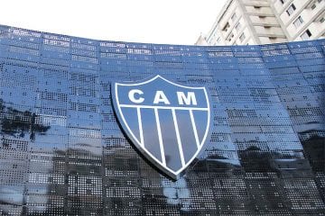 ‘O Atlético não pode aceitar que sua imagem seja explorada por emissora que não pagou ao clube’, diz vice-presidente em crítica à Turner