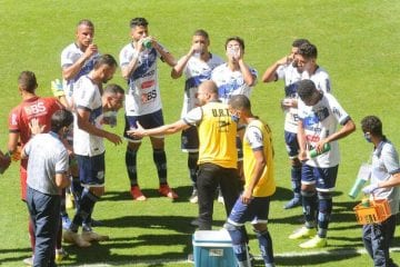 Técnico da URT testa positivo para COVID-19 e está fora do jogo contra o América