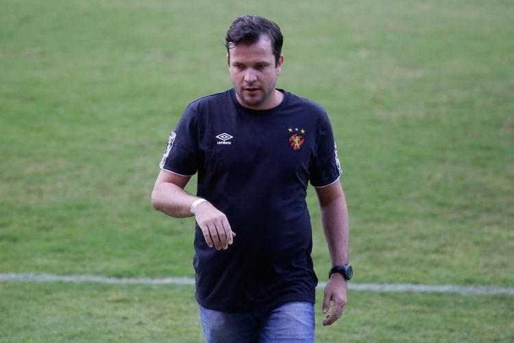 Sport recebe o Vitória e inicia disputa para não ser rebaixado no Campeonato Estadual
