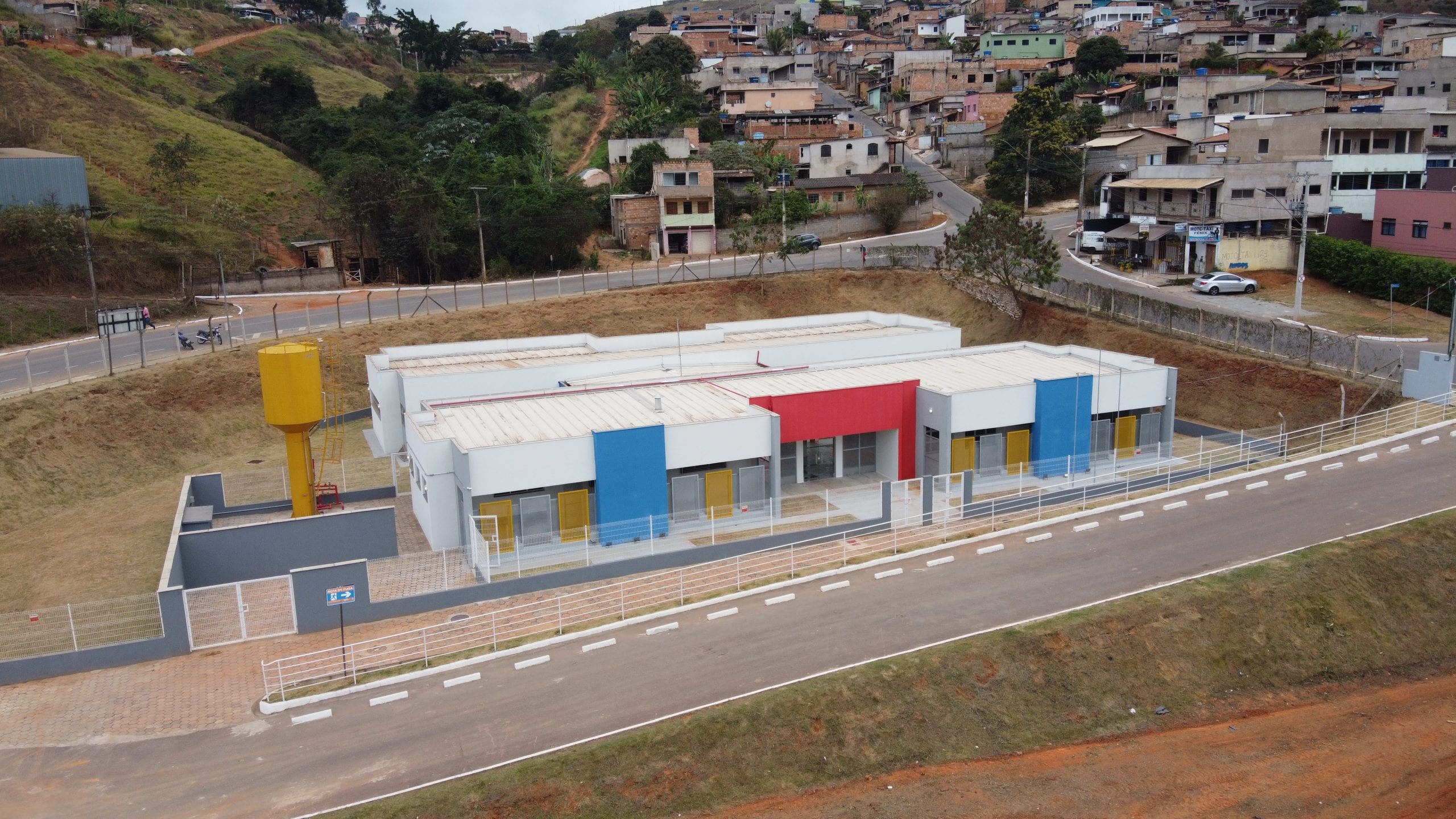 “A preocupação tem que ser com todos os níveis da educação”, diz Ronaldo ao inaugurar Cemei