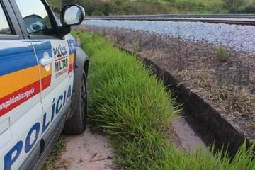 Dupla abandona cobre ao ser surpreendida por vigilantes da Vale