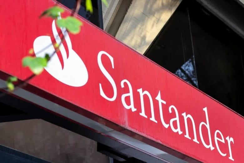 Santander abre novas inscrições para Programa de Trainee 2021