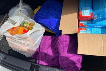 Projeto recolhe cobertores e doações para ajudar pessoas em situação de rua 