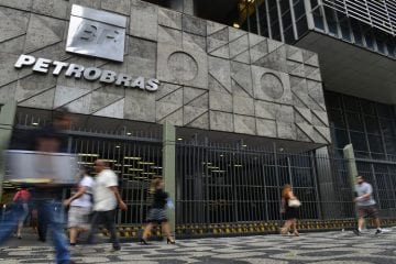 Petrobras: ajuste de preço é feito no curso normal e segue políticas comerciais
