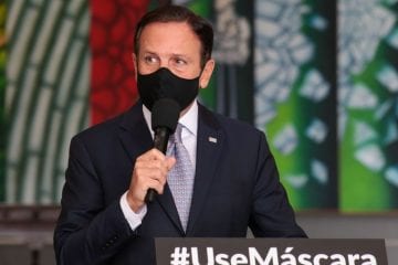 Doria defende que réveillon e carnaval só sejam comemorados após vacina